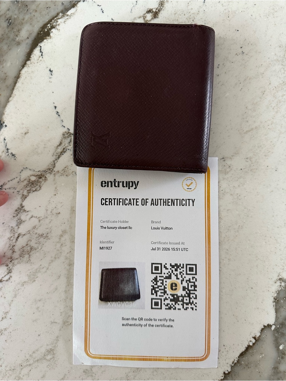 Louis Vuitton Dark Burgundy/Maroon Leather Men's Bifold Wallet